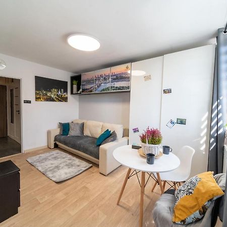 Metro Lux Home Apartment Warsaw Luaran gambar