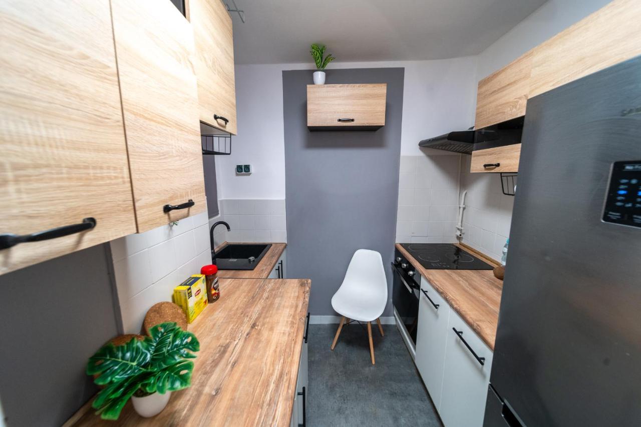Metro Lux Home Apartment Warsaw Luaran gambar