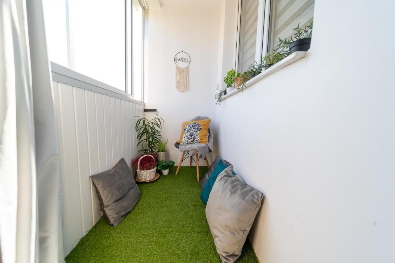 Metro Lux Home Apartment Warsaw Luaran gambar