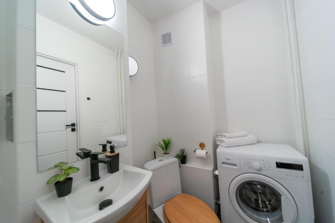 Metro Lux Home Apartment Warsaw Luaran gambar