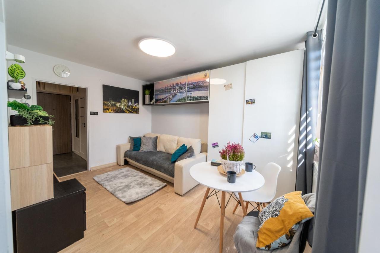 Metro Lux Home Apartment Warsaw Luaran gambar