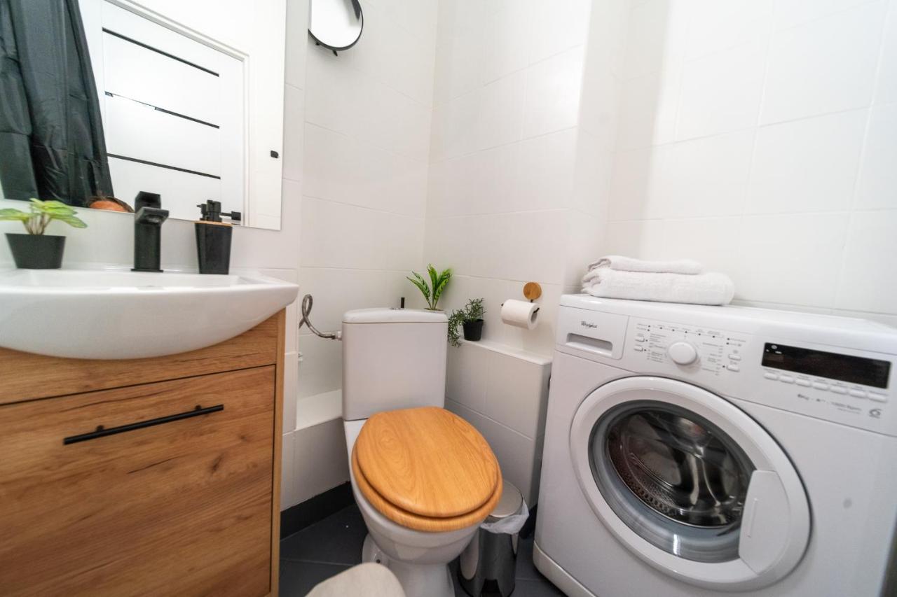 Metro Lux Home Apartment Warsaw Luaran gambar