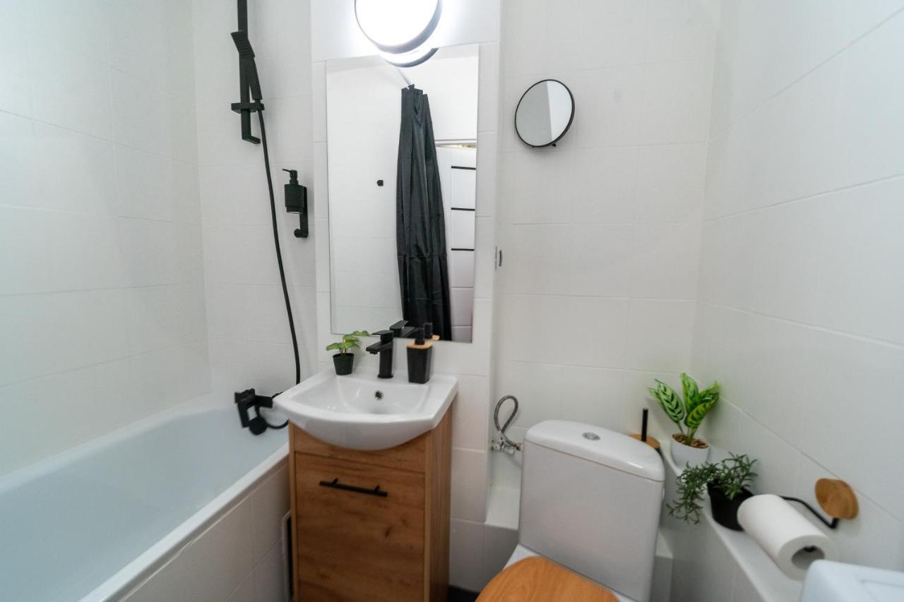 Metro Lux Home Apartment Warsaw Luaran gambar