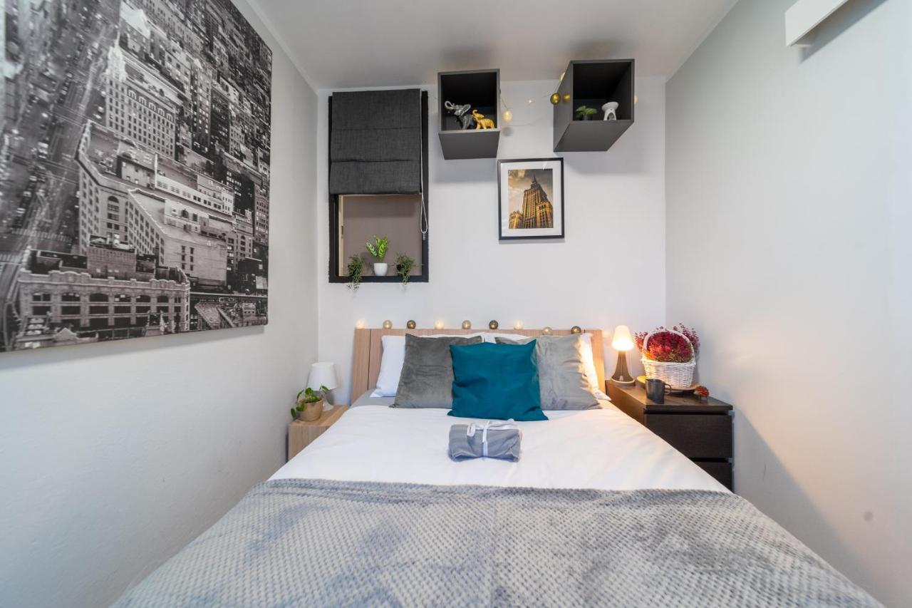 Metro Lux Home Apartment Warsaw Luaran gambar