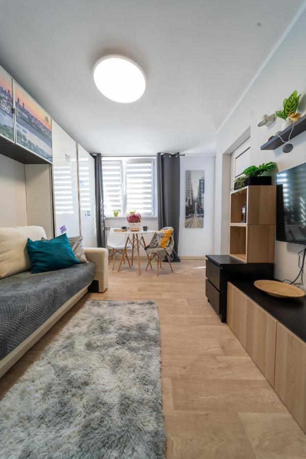 Metro Lux Home Apartment Warsaw Luaran gambar