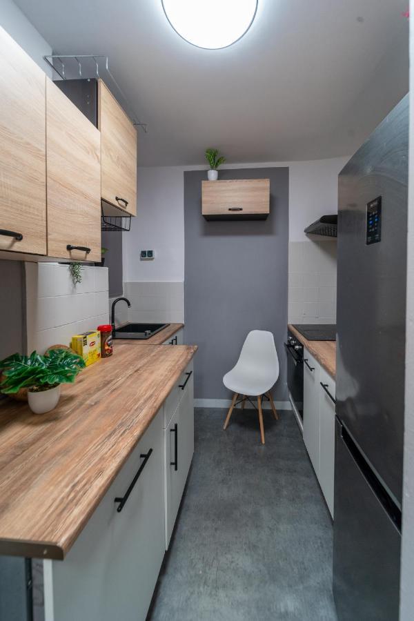 Metro Lux Home Apartment Warsaw Luaran gambar