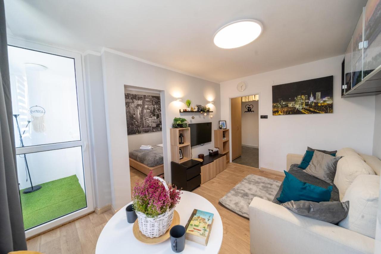 Metro Lux Home Apartment Warsaw Luaran gambar